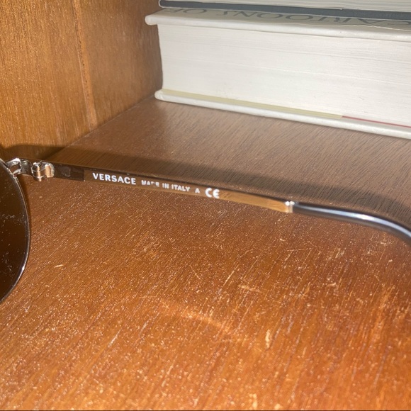 Versace Aviators - Picture 4 of 5